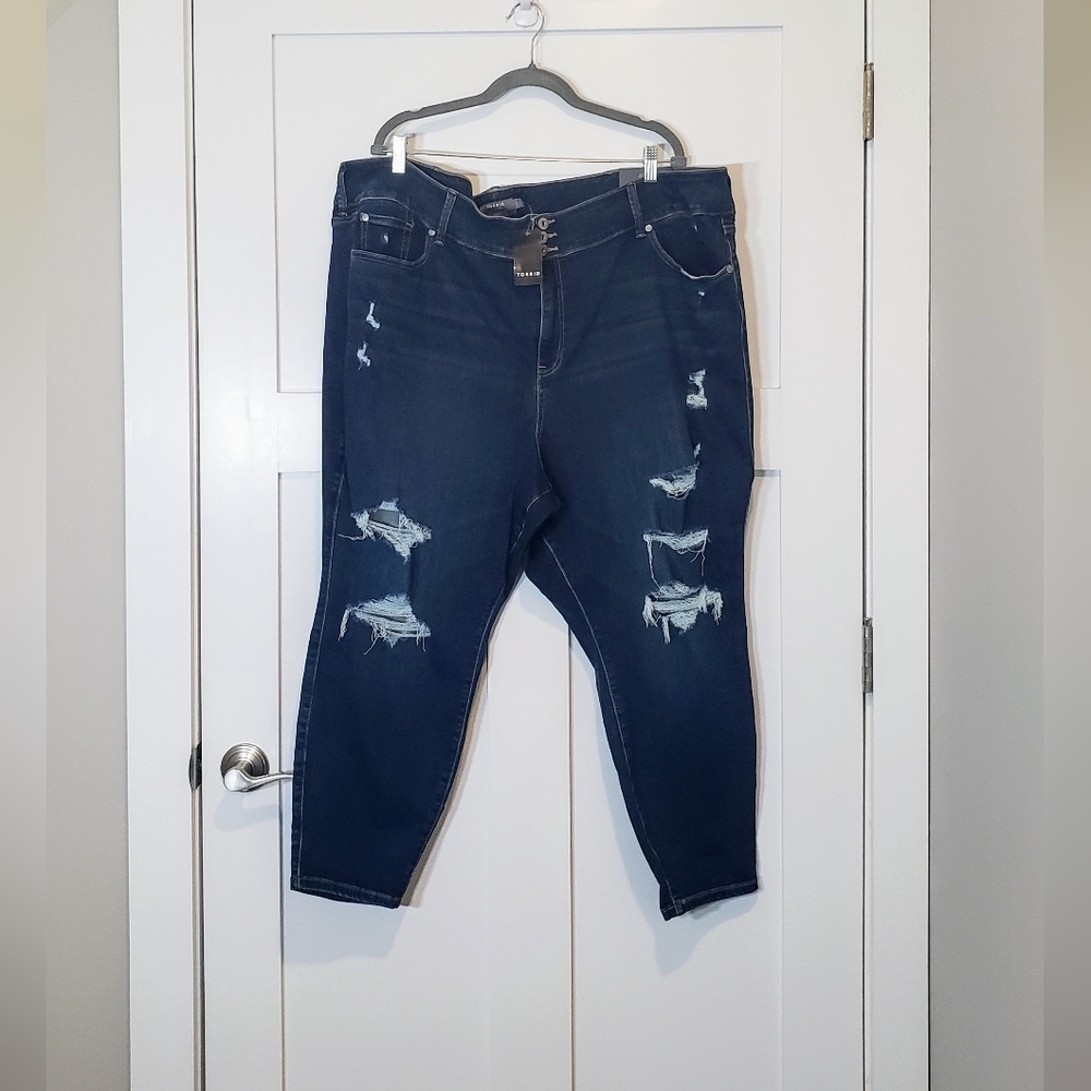 Torrid Hi-Rise Super Soft Jegging Jeans Distressed New With Tags Size 30…